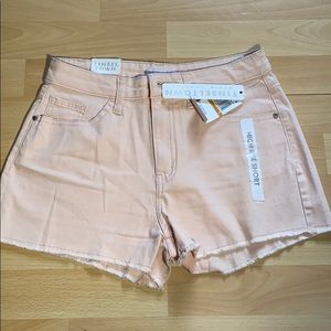 Mid rise denim light pink jean shorts